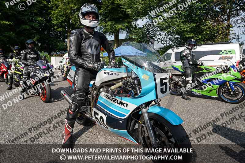 cadwell no limits trackday;cadwell park;cadwell park photographs;cadwell trackday photographs;enduro digital images;event digital images;eventdigitalimages;no limits trackdays;peter wileman photography;racing digital images;trackday digital images;trackday photos